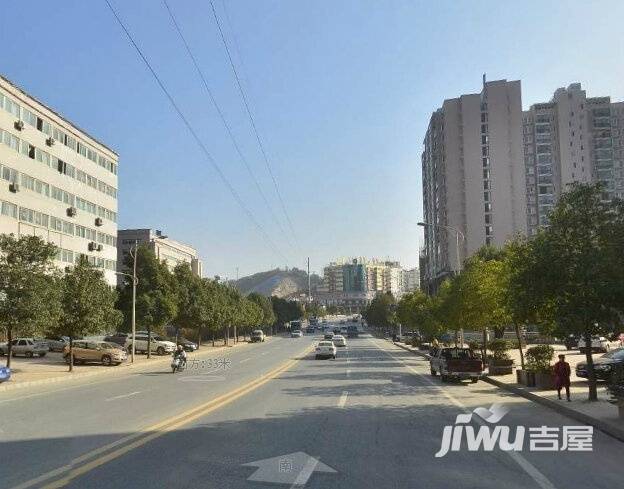 北京中路中环世贸广场实景图图片