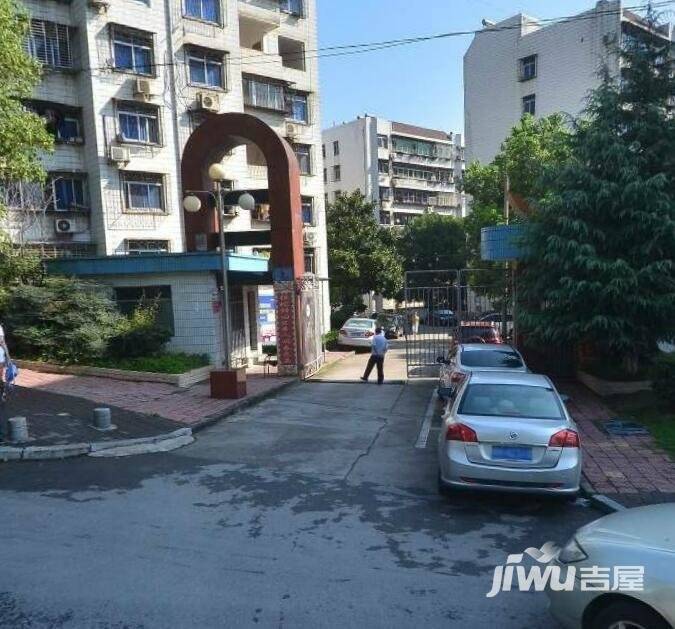 荆楚理工学院馨苑小区实景图图片