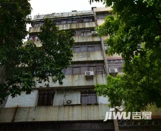 石油公司宿舍实景图图片