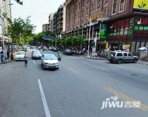 世贸中心实景图图片