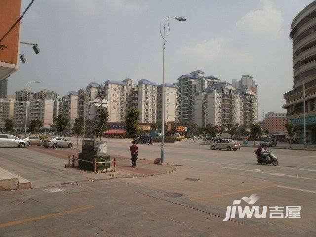 广厦新苑实景图图片