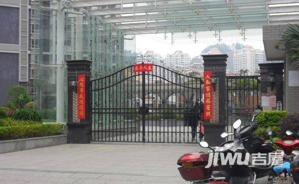 鸿润花园实景图图片