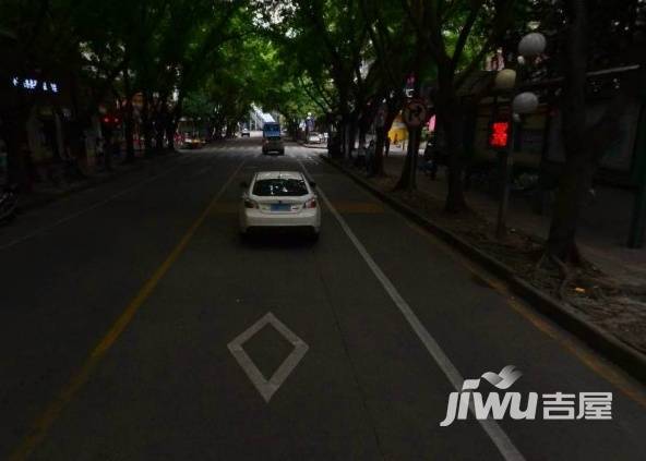 城市新秀实景图图片