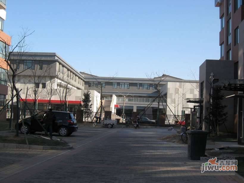 蓝河湾实景图图片
