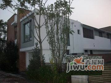 颐和山庄芳辉园实景图图片