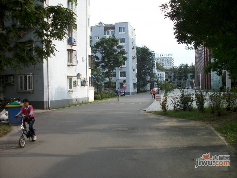 学院路科技大学实景图图片