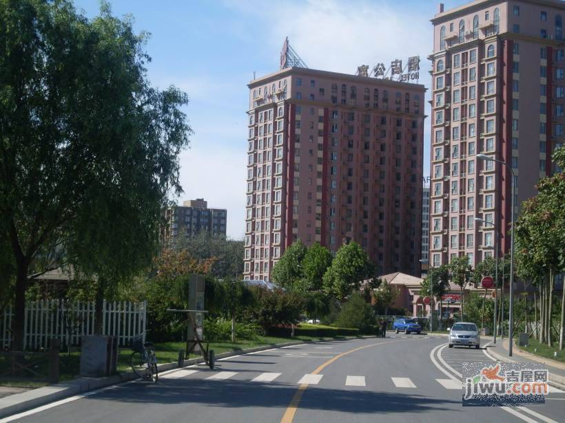 长阳金桥国际公寓实景图图片