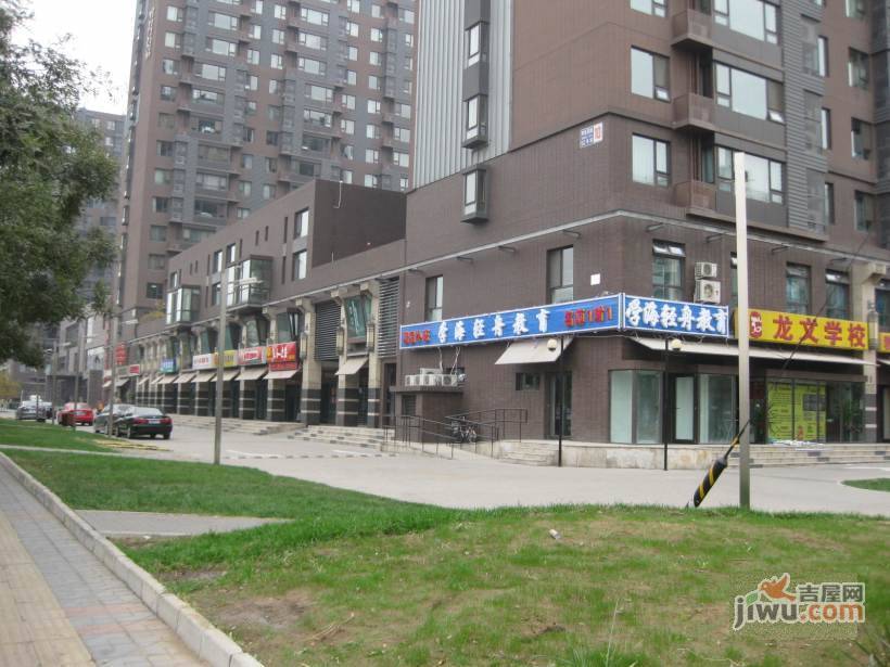 万科紫台实景图图片