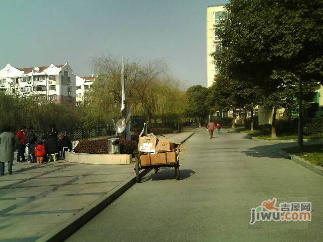 源成春苑实景图图片