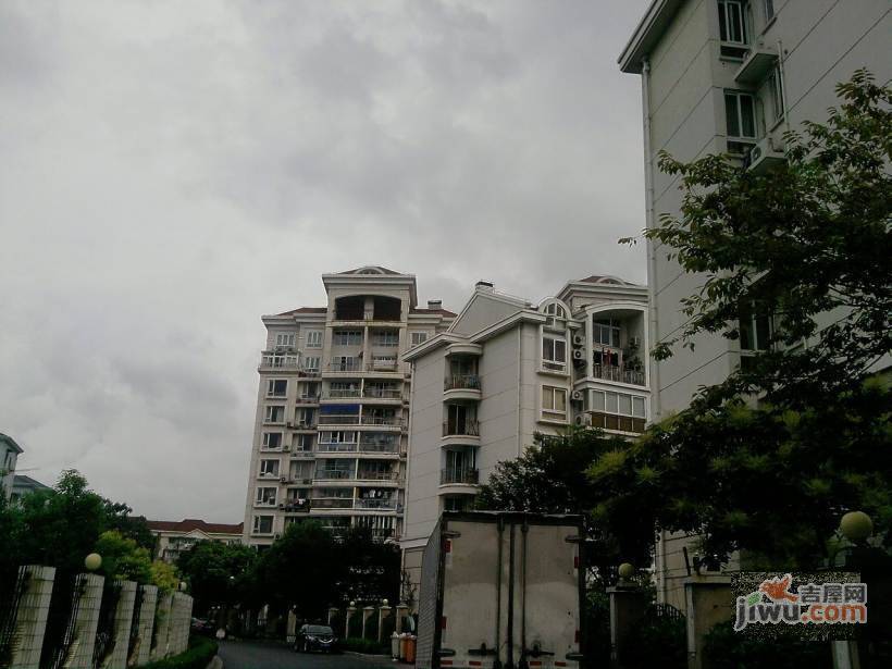 东兰兴城玉兰苑实景图图片