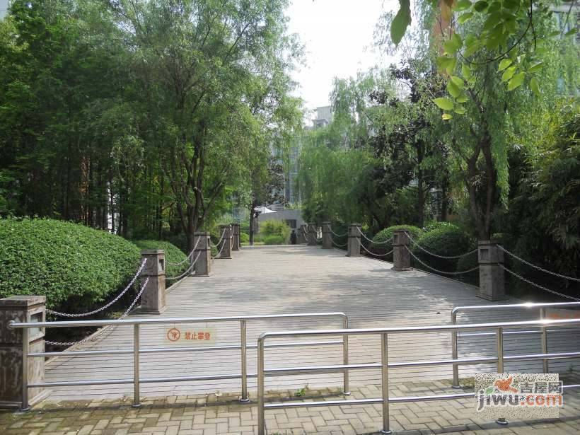 枫庭丽苑实景图图片