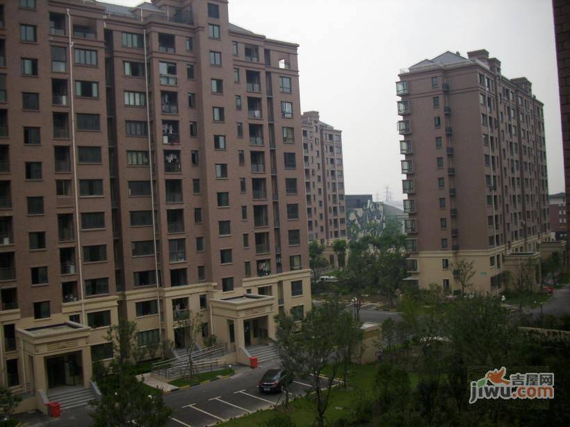 都市富苑实景图图片