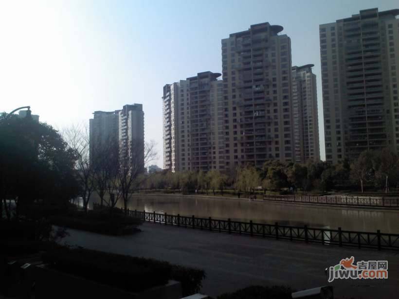 仁恒河滨城实景图图片
