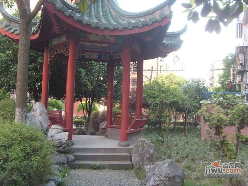 沪江新苑实景图图片