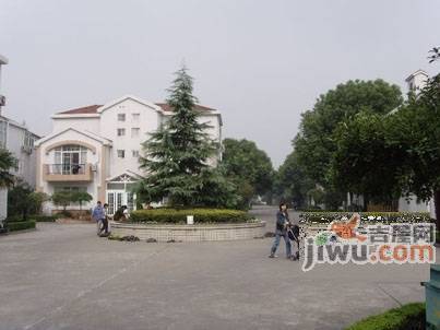 嘉年别墅实景图图片