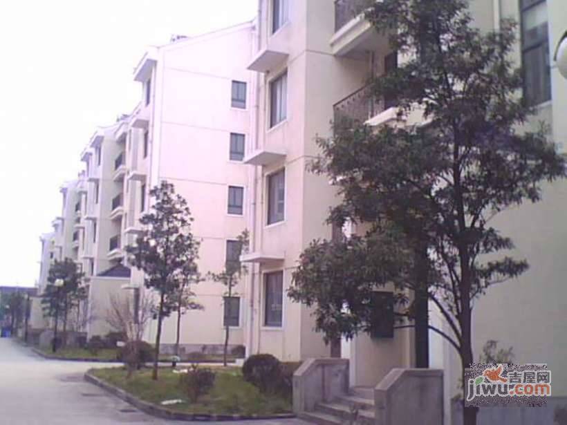 龚华公寓实景图图片