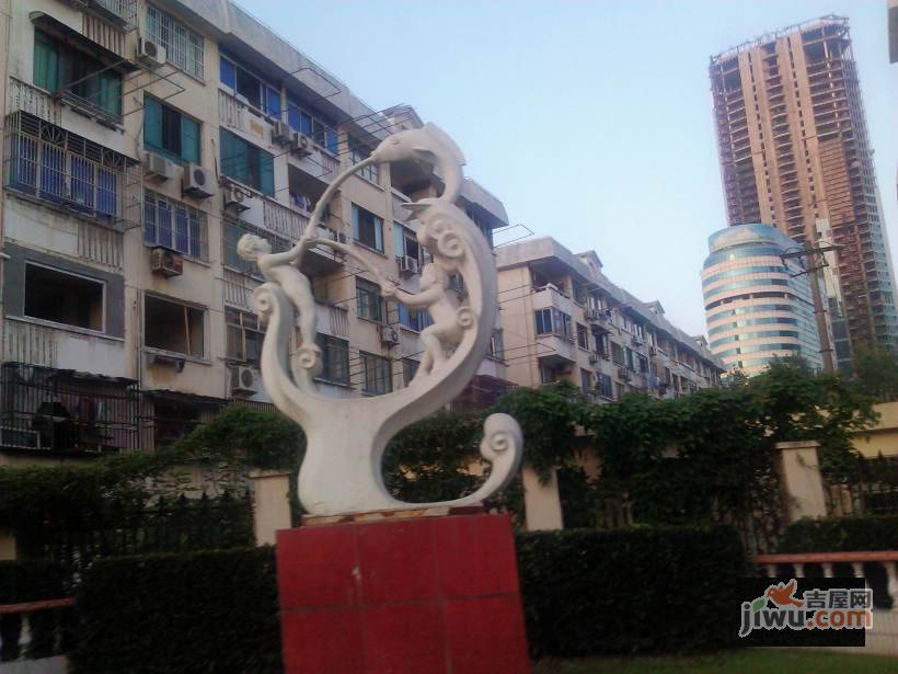 海高一村实景图图片