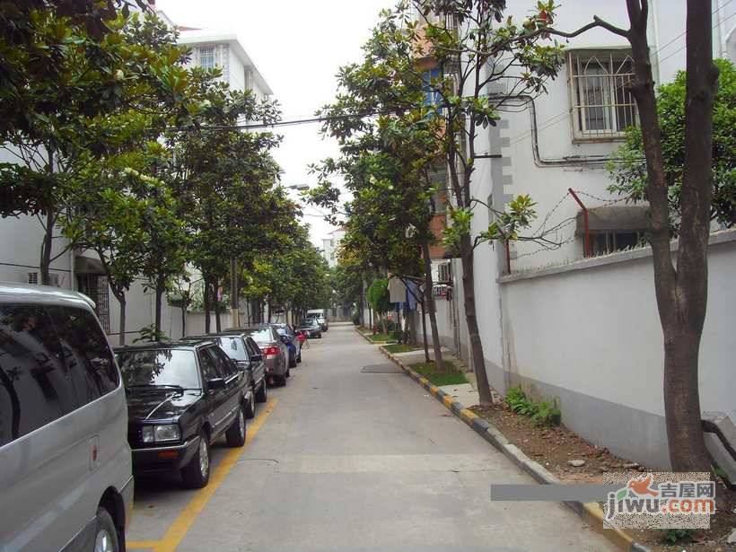 莲中二村实景图图片