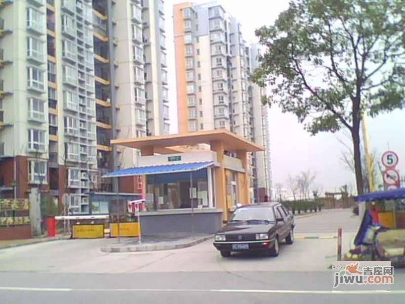 阳光城市家园实景图图片