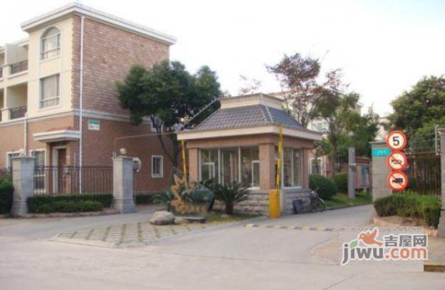 金枫豪苑实景图图片