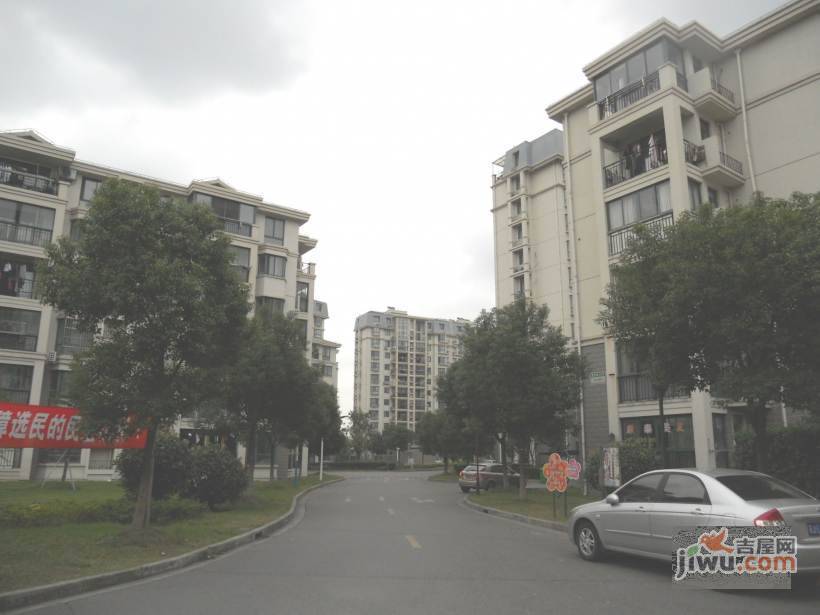 新高苑实景图图片
