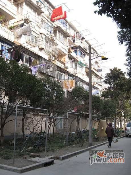 凌联新村实景图图片