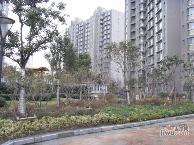 东方城市公寓实景图图片