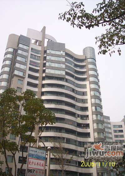 盛逸公寓实景图图片