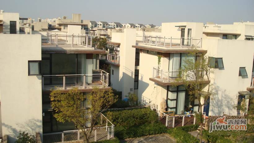 万科蓝山小城实景图图片