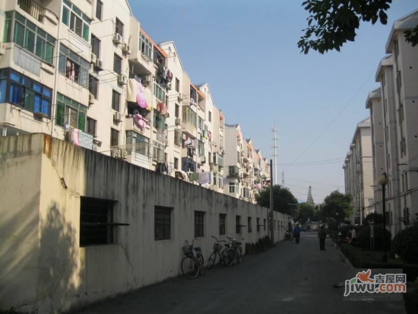 杨园新村实景图图片