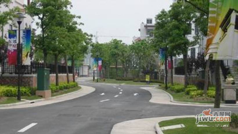 东郊华庭实景图图片