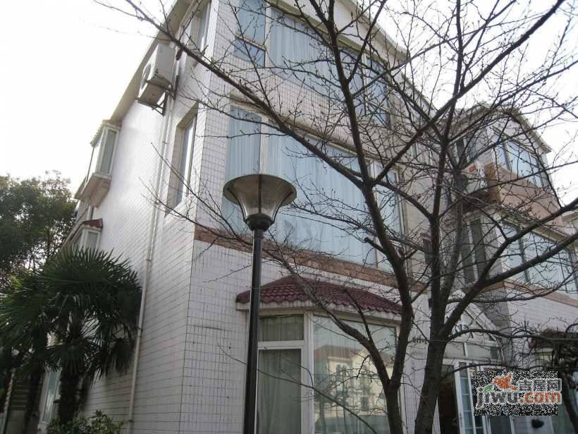 嘉年别墅实景图图片