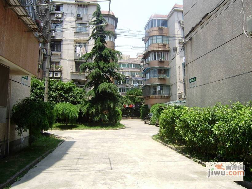 新德公寓实景图图片
