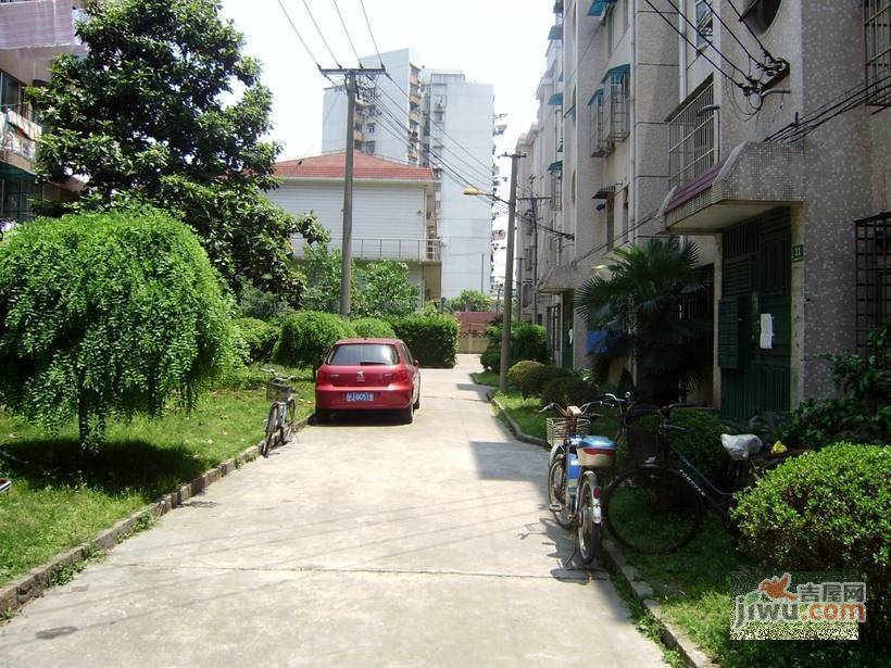 新德公寓实景图图片