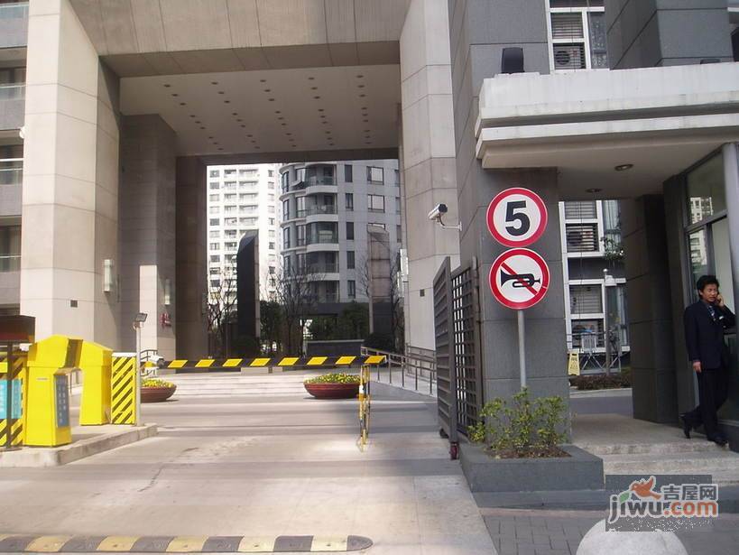 华通大厦实景图图片