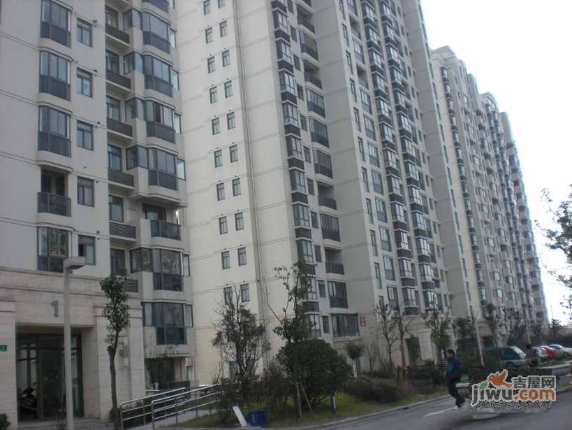 右岸嘉园实景图图片