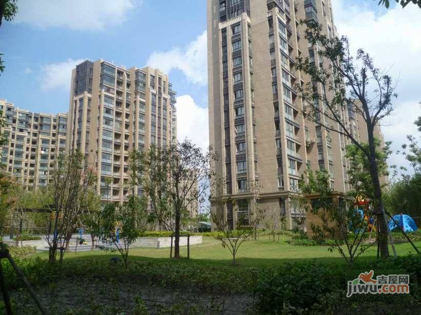 绿地新江桥城实景图图片