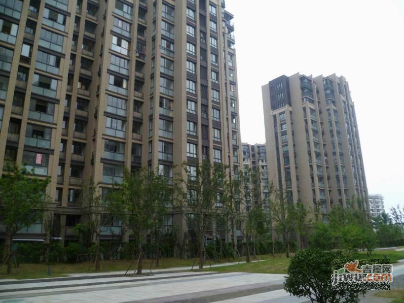 绿地新江桥城实景图图片