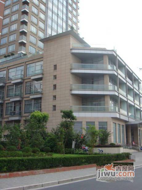 怡水豪庭实景图图片