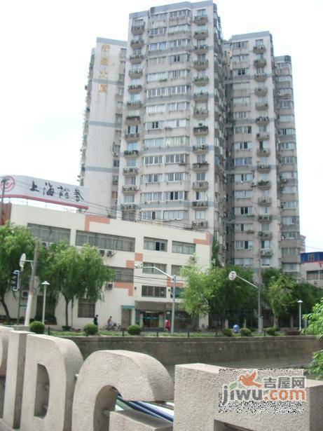 新昌大厦实景图图片