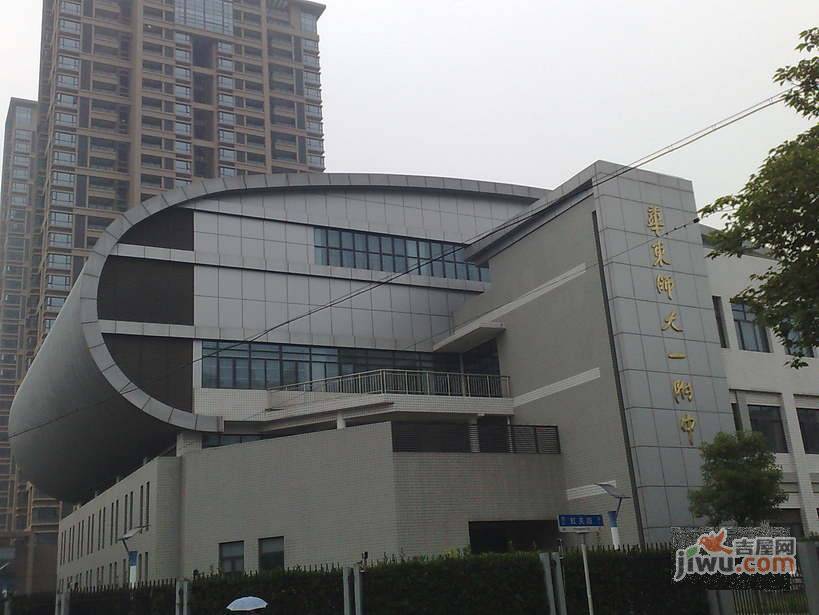 瑞虹新城实景图图片