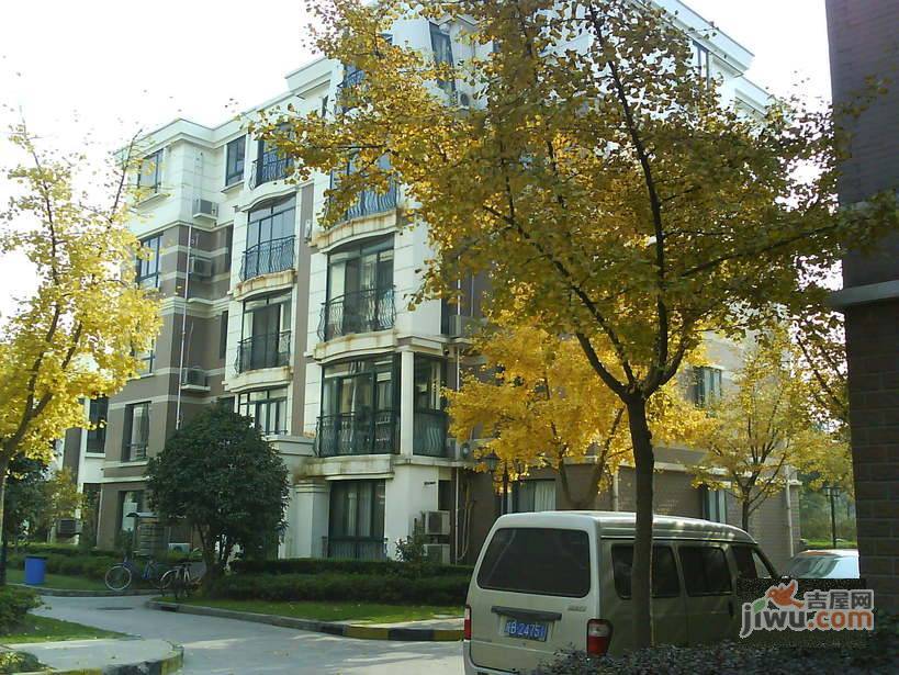 绿地公寓实景图图片