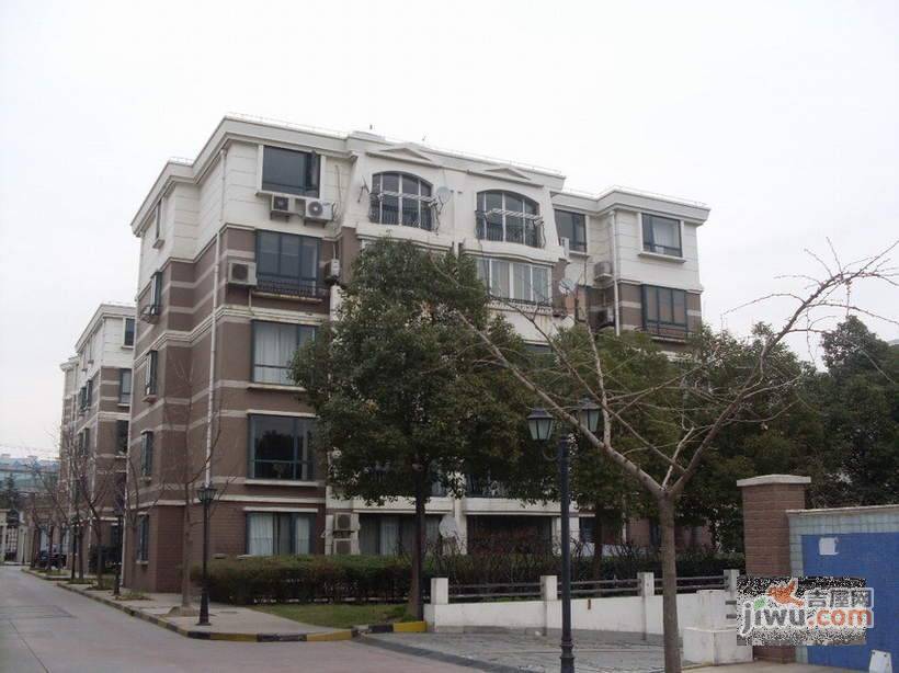 绿地公寓实景图图片
