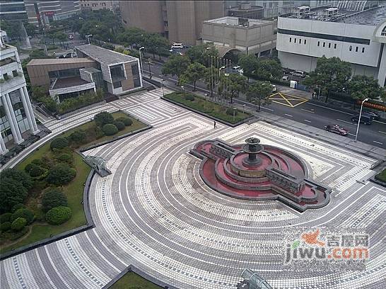 新世纪广场实景图图片