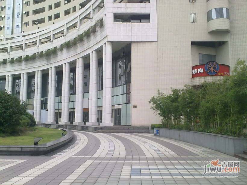 新世纪广场实景图图片