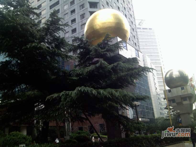 太阳广场实景图图片