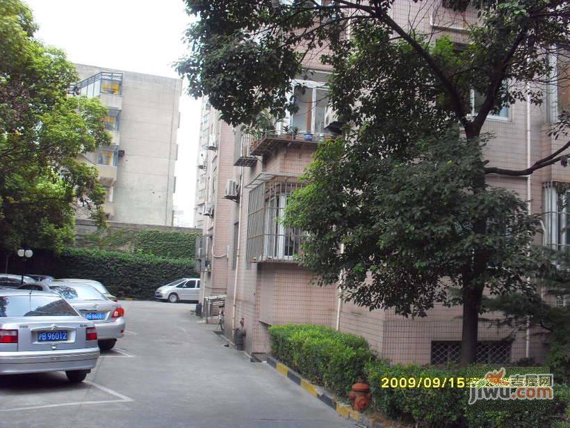芳秀公寓实景图图片
