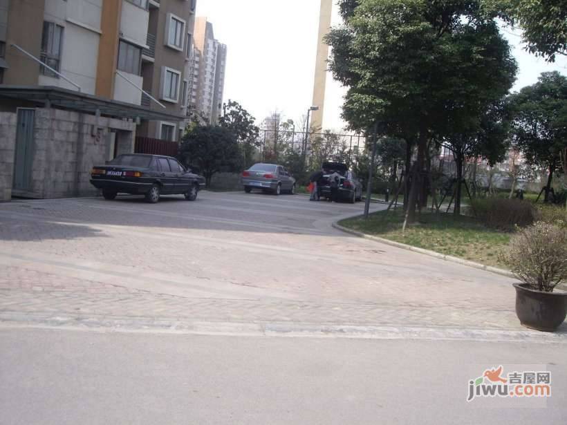 柏丽华庭实景图图片