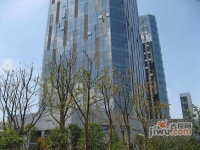 绿地峰汇实景图图片