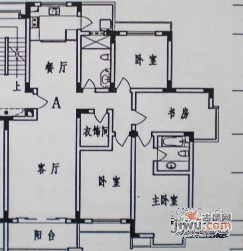 檀香花苑3室2厅2卫户型图